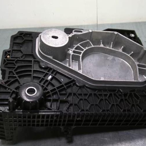 75954818-a87ea9eb-e8f3-4246-ae15-dd70cecf5415-Piece-75954818-Coffre-a-batterie-648948662R-RENAULT-CLIO-5-15-BLUE-DCI-8V-TURBO-fede96d3fdd8d6e1716e19273c00db7e13503106faf6008f2b7f4a7a87637470_m.jpg