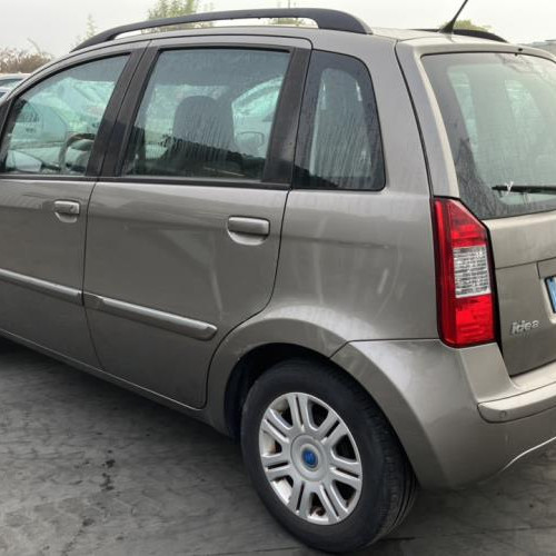 Vehicule-FIAT-IDEA%2520PHASE%25202-2007-b54fb830ca36680ef5e87a5d9fc1f54bf96b20b4016b24e686e618b28c27f4d7_m.jpg