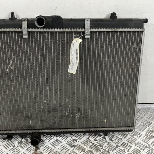 76211675-dc01885f-4c5a-4f08-ab65-9228b2be55ad-Piece-Radiateur-eau-1330H6-PEUGEOT-206-PHASE-2-BREAK-df36ad362df457b61d1b6ab6546accd80d06562ffa5d6b8008fd01a98e93eb3a_m.jpg