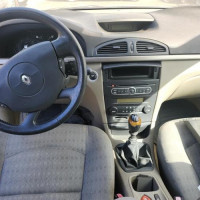Vehicule-RENAULT-LAGUNA-2-PHASE-2-2006-ed434bb945c7b01fcb263edadba7e16535d828da1e918c507e2604b593215ffc_mtn.jpg