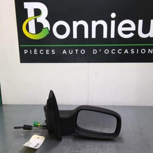 76221103-bdc45c8c-618b-4c04-94ea-87e75202b584-Piece-76221103-Retroviseur-droit-7701054686-RENAULT-MEGANE-2-PHASE-1-15-DCI-8V-TURBO-0023ee37c05c02e8f1a9af04e78418624f5c568ea8724ffa91847df793e9352f_m.jpg