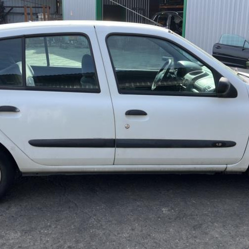 Vehicule-RENAULT-CLIO%25202%2520PHASE%25201-1999-72500ee78b3bd886153b21c725c07c30aa0a3d034c95ba7292c045926bac95da_m.jpg