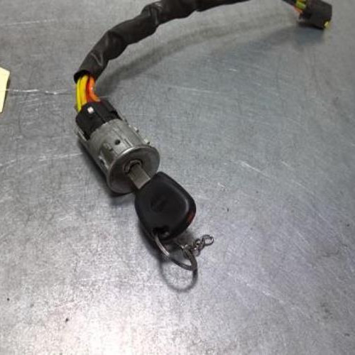 76257271-b74b2b8e-ef67-45d7-b0e7-60be9e4dad90-Piece-76257271-Neiman-RENAULT-CLIO-2-PHASE-1-12i-8V-cd73beae516998a1d3be7fe06751b39015b4c8d693d4b61d30018f8c30f8a3a3_m.jpg