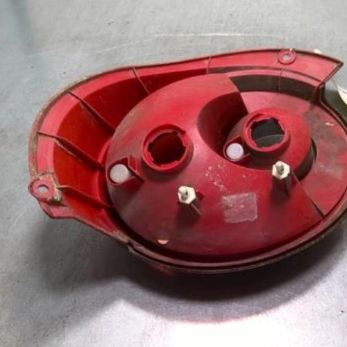 Feu arriere principal droit (feux)