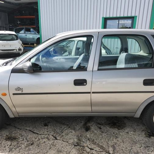 Vehicule-OPEL-CORSA-B-PHASE-1-1997-09139d1df04389cc48923e324192c4d2de161607f218f4a4728019795448b844_mtn.jpg