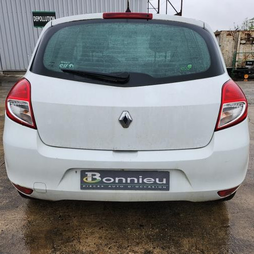 Vehicule-RENAULT-CLIO%25203%2520PHASE%25202-2010-294fc231e5788bb6e822708cfc5934f7212a899777776d5124dd2343344bed2a_m.jpg