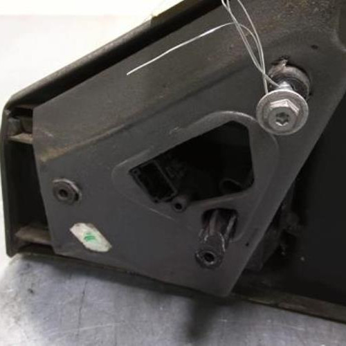 76306025-46112c7d-545c-4555-ae93-b77fc88b66d8-Piece-76306025-Retroviseur-droit-7701071866-RENAULT-CLIO-3-PHASE-2-15-DCI-8V-TURBO-6e9debe8e39f3d1fee60e1749e05fdcc8a6587128337a0be059685354f946653_m.jpg