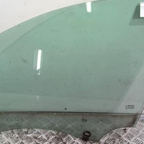 76306031-53ef4e01-d822-4109-8e44-50605e2619cc-Piece-76306031-Vitre-avant-gauche-8200427619-RENAULT-CLIO-3-PHASE-2-15-DCI-8V-TURBO-bc95a9d3f7278cd15dc73161f558d8b5bd701f2523b0e2b98ab5b274764c9f21_m.jpg