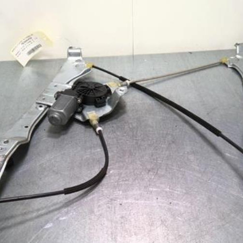 76306452-6001a1a1-f364-466c-82bf-7c357de27fc9-Piece-76306452-Moteur-leve-vitre-avant-droit-8200291147-RENAULT-CLIO-3-PHASE-2-15-DCI-8V-TURBO-c547cbf063af9a274d97228df54fd6bf560310a70709278a676662fff3e0b484_m.jpg
