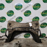Piece-Berceau-avant-8200766078-RENAULT-CLIO-3-PHASE-2-fdb94033a61e0581b320eabefded93a03fe3386897dc5bf9448850a23664a424_mtn.jpg