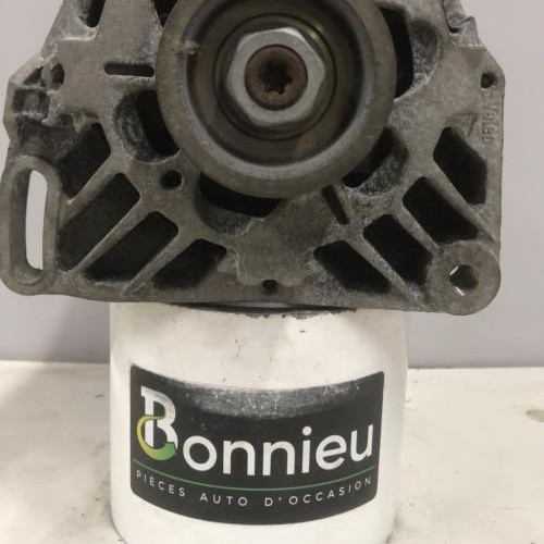 76382182-8ac71f27-3dbd-4343-9708-6239d5740389-Piece-Alternateur-820064344-RENAULT-CLIO-2-PHASE-1-de44915c013aaba8d831e13a22da2bfc19725aa0cf575f0ccbf0a4321688bd7e_m.jpg