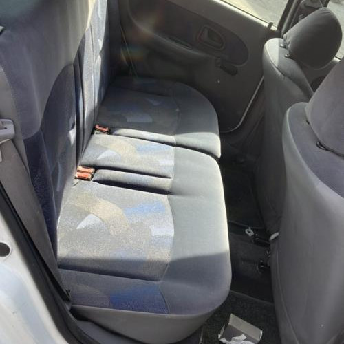 Vehicule-RENAULT-CLIO%25202%2520PHASE%25201-1999-09a9b87015e9a902dc6d38ccc38393bf17b50aae9b2ca3bec699d13cd456df19_m.jpg