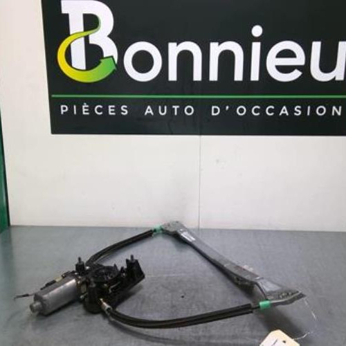 76382252-44f0c2f5-7ae8-4201-8be1-896d7d434d84-Piece-76382252-Moteur-leve-vitre-avant-droit-RENAULT-CLIO-2-PHASE-1-12i-8V-30a6bc1369430427256c41db5cf755c2b32b23f44448e795ec9ae26abe018a3e_m.jpg