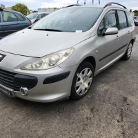 Vehicule-PEUGEOT-307%2520PHASE%25201%2520BREAK-2005-e5487caccf8f18651a758b58ef5204e0a098da2bcc665fed47fedf92b6566ff5_m.jpg