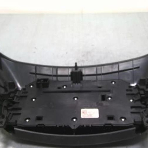 76666595-a0049e4c-cacc-4e12-aaaf-071303f45e2e-Piece-76666595-Bouton-de-warning-96777660ZD-PEUGEOT-308-2-PHASE-1-12-PURETECH-12V-TURBO-8911f911ac5f69603ae6c8c64156ebc2a9f8712129f998d545e881b6e1af9702_m.jpg