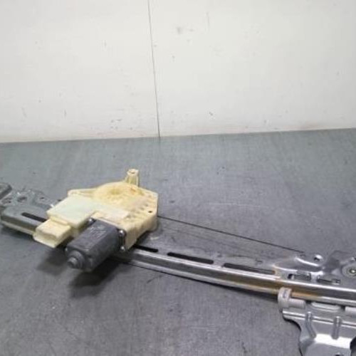 76666609-388833f5-e744-40e7-91ea-041f67faf9cb-Piece-76666609-Moteur-leve-vitre-arriere-droit-9826080380-PEUGEOT-308-2-PHASE-1-12-PURETECH-12V-TURBO-df031be63d387e5a4e5bcec837fe6d884b54be7cac59187514b05b94ab252f71_m.jpg