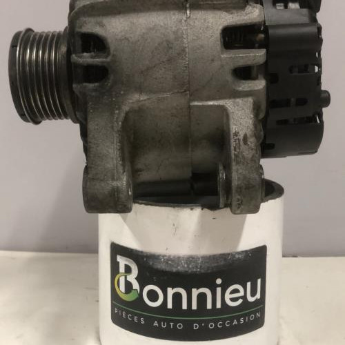 76667305-3263a2df-0dcd-48d1-9533-facabbeb75a2-Piece-Alternateur-9670899580-PEUGEOT-308-2-PHASE-1-d74a8e71c99c5beb91c704022b873b790dfe54c74eb9fc84a5c9e8d2f17e8397_m.jpg