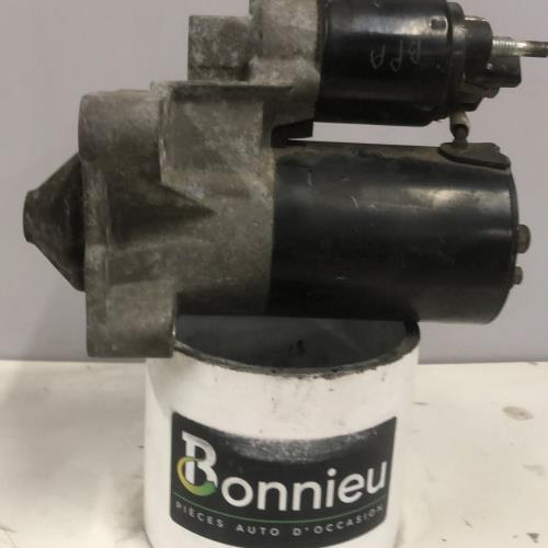 76817911-27f0b363-e79c-4403-99d3-0e9f098110d7-Piece-Demarreur-8200792969-RENAULT-LAGUNA-2-PHASE-1-98e8b8b15385c1856b5d597404d193399a60249ccb05b0c45af97e2bdb83b42c_m.jpg