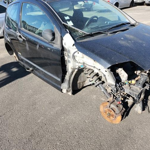 Vehicule-CITROEN-C2%2520PHASE%25201-2004-ded0479c75817af6a8ff45e3554c12d3f641a138fe38527f7e712c8204f8cec1_m.jpg