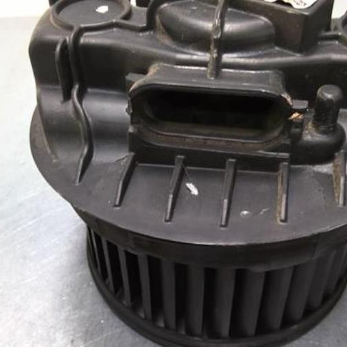 76910519-f859c294-1a8c-4c7a-b972-9891aa2acf42-Piece-76910519-Ventilateur-chauffage-00006441Q5-CITROEN-C2-PHASE-1-14-HDI-8V-TURBO-7354f1f6ff250d1954a675cc4d6ce2a82fa663904886a68ba80e4ab15bdbe89d_m.jpg