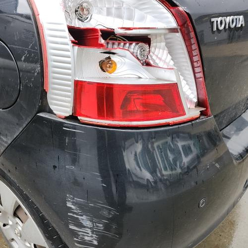 Vehicule-TOYOTA-YARIS%25202%2520PHASE%25201-2007-f08d612e54d6482c6b0a4fedb02c7698924121750fe728f94257f1d6beaab47e_m.jpg