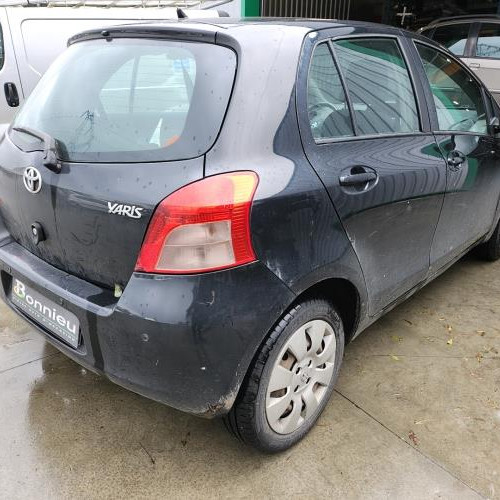 Vehicule-TOYOTA-YARIS%25202%2520PHASE%25201-2007-a39cdaea296d19845b67956a011d1deeea166acf91b879767610e0f878396bfd_m.jpg