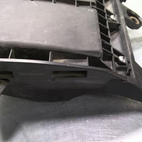 77047834-2d081bd0-8f78-4afe-8cb4-4a9b0361b695-Piece-77047834-Boite-a-air-9806561080-PEUGEOT-208-1-PHASE-2-16-BLUE-HDI-8V-TURBO-8ac2cdaed6f4a64808d674ff2bebdbe1ace29cf496726e61d01a376adf9190da_m.jpg