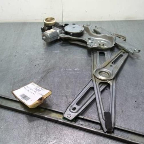 77052339-4bcf6d99-72f4-457f-8aef-b99bdb418bfd-Piece-77052339-Moteur-leve-vitre-avant-gauche-698200D041-TOYOTA-YARIS-2-PHASE-1-14-D4D-8V-TURBO-8393df64fd1d59fbfce9f277b4f3929e7af9d3230ba189d5969c847f9e8a4ce1_m.jpg