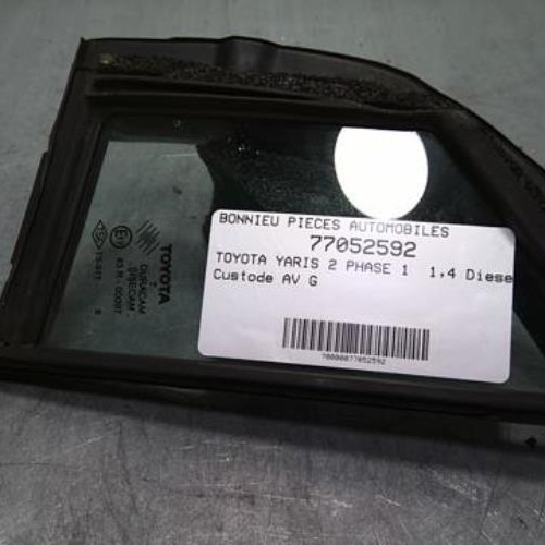 77052592-456ec673-7c8c-4f5a-9e71-53b4bb713b39-Piece-77052592-Custode-avant-gauche-TOYOTA-YARIS-2-PHASE-1-14-D4D-8V-TURBO-e41609ccbcce29c169687fcd9dab670b26fce287efd5a3f3dbf4a706051335ab_m.jpg