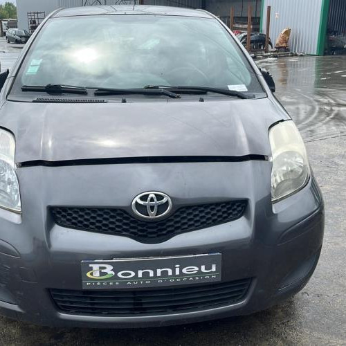 Vehicule-TOYOTA-YARIS-2-PHASE-1-2009-1b1b69c7b00506cd621d0a75f03aa9037a2aa8c133e21ccc01fbbf78b8c6c8af_mtn.jpg
