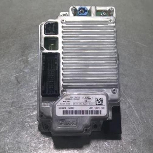 77110958-221f4bc0-ff33-452a-88ed-51be5b3bbc00-Piece-77110958-Autoradio-dorigine-2426000-FORD-FIESTA-7-PHASE-1-10i-12V-TURBO-3c7a0b11d6da1473cc504d2b707b5a786f0fceb209eb63c913f2b8f288de4219_m.jpg