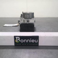 77111518-4c2a6e39-e9a9-4f47-bc23-df4b030498e1-Piece-77111518-Bloc-ABS-2329134-FORD-FIESTA-7-PHASE-1-10i-12V-TURBO-dc79d91b4d52ac4dd0a3a8c58ac522f38ef39f67de0e9b7a6791c12258cdeed2_m.jpg