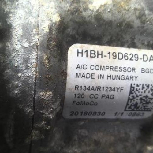 77111522-aa21fd3f-f2da-46da-8a6e-a5642d3a8f6b-Piece-77111522-Compresseur-clim-2673870-FORD-FIESTA-7-PHASE-1-10i-12V-TURBO-8d86fbb25e1aa195fc8bc38d07aa38cd8c3556a1b1ab7b80c28dff3918f9f221_m.jpg