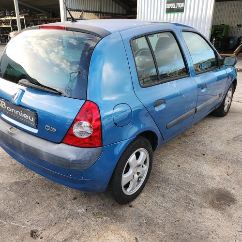 Vehicule-RENAULT-CLIO%25202%2520PHASE%25202-2003-c2f2282a2e70b5401dfe74fdedf9f51bbca741a53b21ec2adf6c98ca794e328e_m.jpg