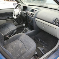 Vehicule-RENAULT-CLIO%25202%2520PHASE%25202-2003-8634dc5ac0817b63438050a740d31ef9acdf02bf4944edd4e580851597a4b75c_m.jpg