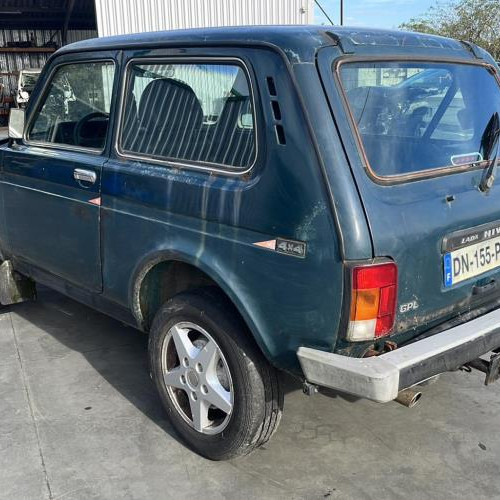 Vehicule-LADA-NIVA-PHASE-2-2006-12df4cb332cb51193459e13f50063e55aa6217ba1640b9abc5bb85452fe19f8b_mtn.jpg