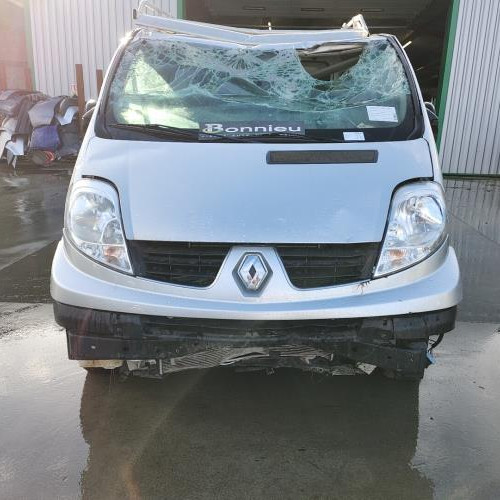 Vehicule-RENAULT-TRAFIC%25202%2520PHASE%25202-2014-3b50e6af737350b76279358c5c57914bd9928f1eac98fd813d272fcccf5e8190_m.jpg