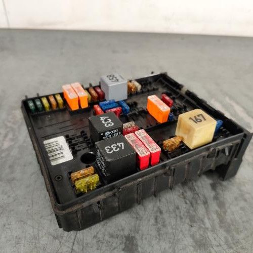 77635437-15e69bce-6181-4fcd-b1bc-2566870bdc69-Piece-Boitier-UCH-1K0937124H-AUDI-A3-2-PHASE-1-ab96c00cc34834f044a8aed7dc6c81e65639249cfcfb4cce425935957987d619_m.jpg