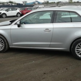 Vehicule-AUDI-A3-%288V%29-A3-2012-2-2014-491e553a2463b74716e4482c4f4353b45255aa0552aa8cb8c54af9c7dbb77928_mtn.jpg