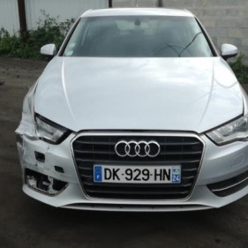 Vehicule-AUDI-A3-%288V%29-A3-2012-2-2014-99f7b2b0432bd95fd96a1ed293a230322d76a0f222dfa4697bda467bb6d49794_mtn.jpg