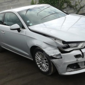 Vehicule-AUDI-A3-%288V%29-A3-2012-2-2014-bc97a7d987cfebf6ce948455e11009283e4e383304439d10e0e031330591a09e_mtn.jpg