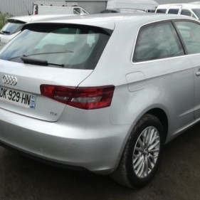 Vehicule-AUDI-A3-%288V%29-A3-2012-2-2014-aacffb6b98e7a113fb1cb4050a34f8221c952cf20079d129313c37ca367b9ef4_mtn.jpg