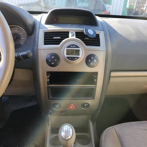 Vehicule-RENAULT-MEGANE-2-PHASE-2-2007-45405bad698997ffc2fee63ee1699fed5042aecb2650e51e75cafd11a14c1c07_mtn.jpg