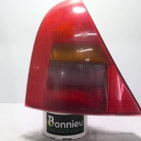 78649225-a087d240-9806-48a4-b3d7-3ee3b1b353d9-Piece-78649225-Feu-arriere-principal-gauche-7700410515-RENAULT-CLIO-2-PHASE-1-12i-8V-d5e9e42a4f06721270373ced993eb011a601e01827ae9bfcf7a535705fc9f6db_m.jpg