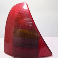 78649225-0e9534bd-f554-4121-9455-3bc32b5b2d07-Piece-78649225-Feu-arriere-principal-gauche-7700410515-RENAULT-CLIO-2-PHASE-1-12i-8V-ce3ca9ab441e4990e17002d468cf203fe087afca59c64e1561fb414fc78886ac_m.jpg