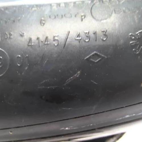 78650884-50651c71-f9e0-4219-823a-ee76753dc947-Piece-78650884-Retroviseur-droit-8149AX-PEUGEOT-307-PHASE-2-16-HDI-16V-TURBO-c01035ef427b0f763b2d8336ae1ab8876edc4a8d7f534be2fc9eda90e6a7b820_m.jpg