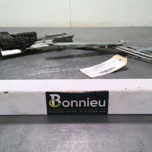 Moteur leve vitre avant gauche