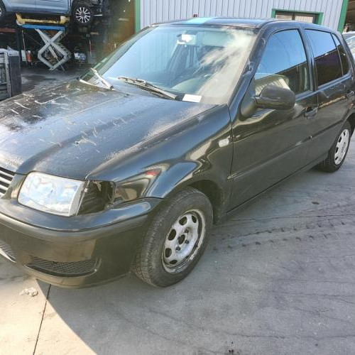 Vehicule-VOLKSWAGEN-POLO-3-PHASE-2-2001-294977a9ad60a87ccc7b144a78212a955899a7ff44e32299b6ce7c3af7ea92dc_mtn.jpg