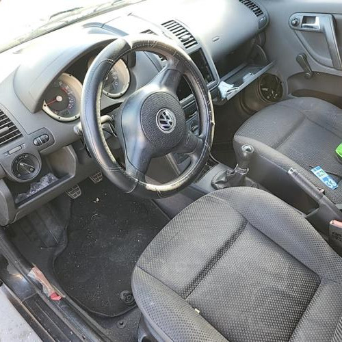 Vehicule-VOLKSWAGEN-POLO-3-PHASE-2-2001-c59c9ee61654214690d93aaa7a704febbde046185c7cf27b80542b2e5131f4d3_mtn.jpg