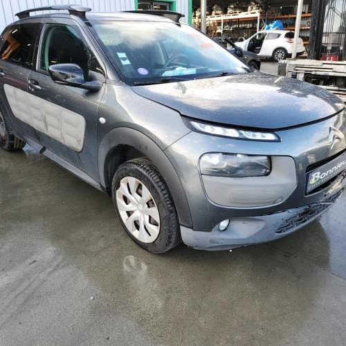 Vehicule-CITROEN-C4-CACTUS-2014-fa83276fdfc2cc9457344e8cfcfed324a218e4efcb2738eead9e8e5ec64623c0_mtn.jpg